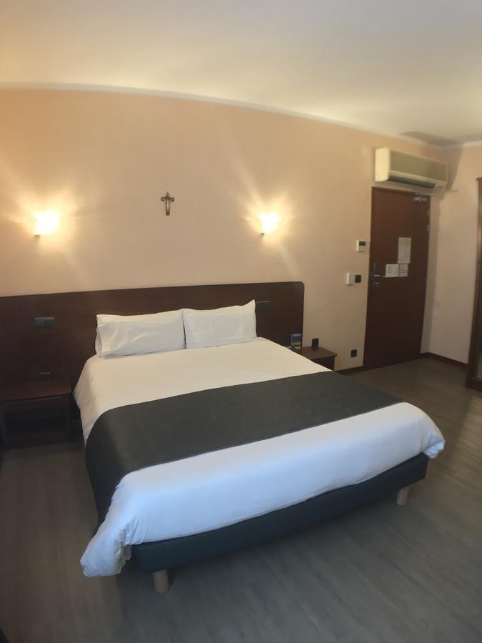 Hotel Vesuvio Lourdes Ngoại thất bức ảnh